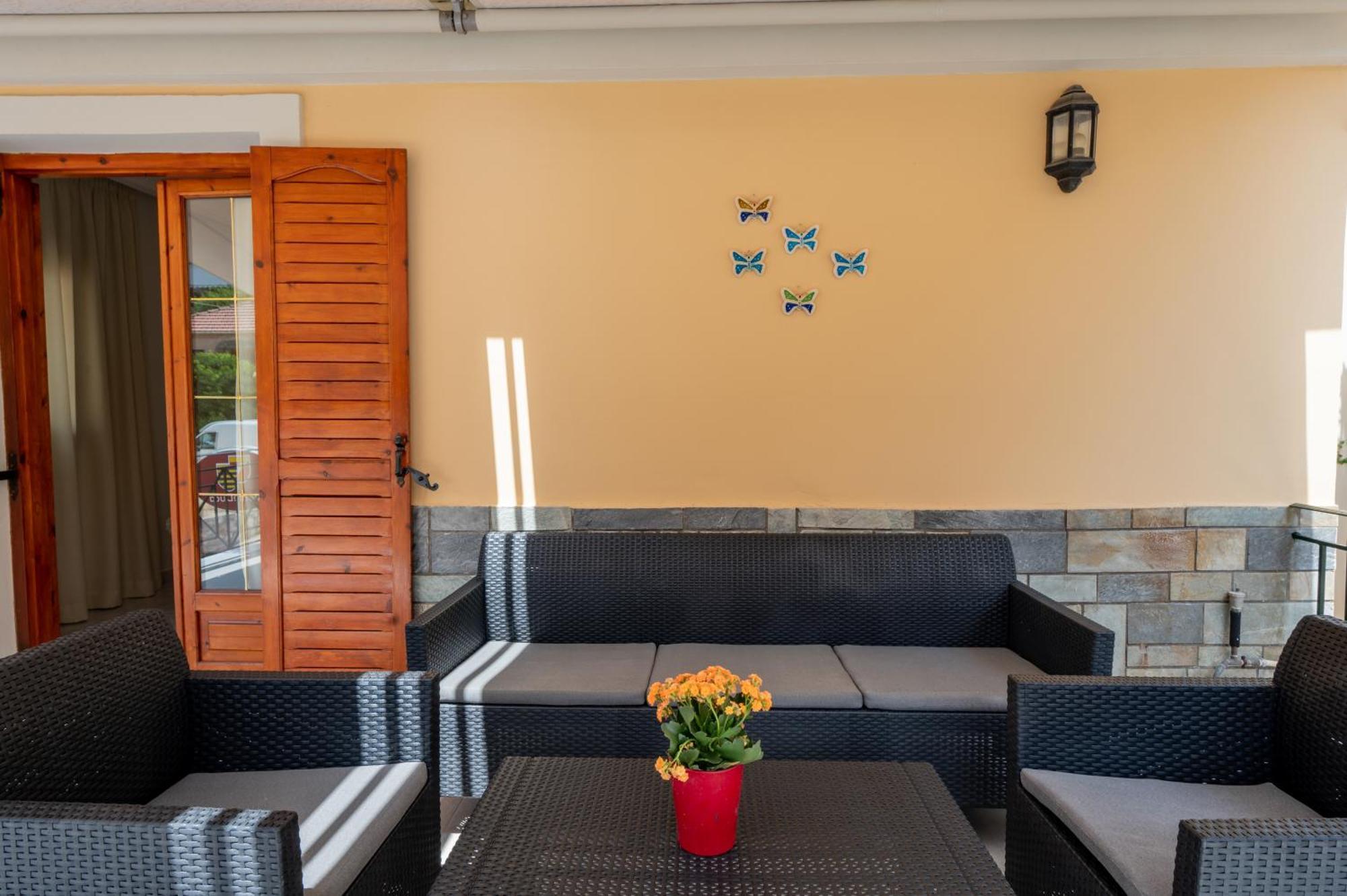 Monteduca Apartments Argostoli  Buitenkant foto